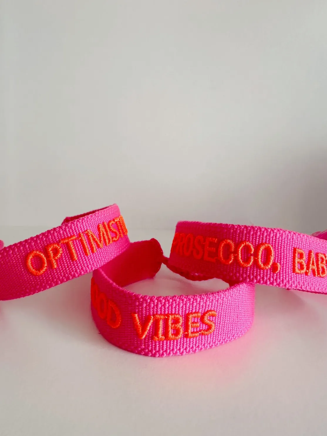 ohrangerie Limited Edition | Pinke Stücke<Gewebtes Armband "Prosecco, Baby", neon pink/orange