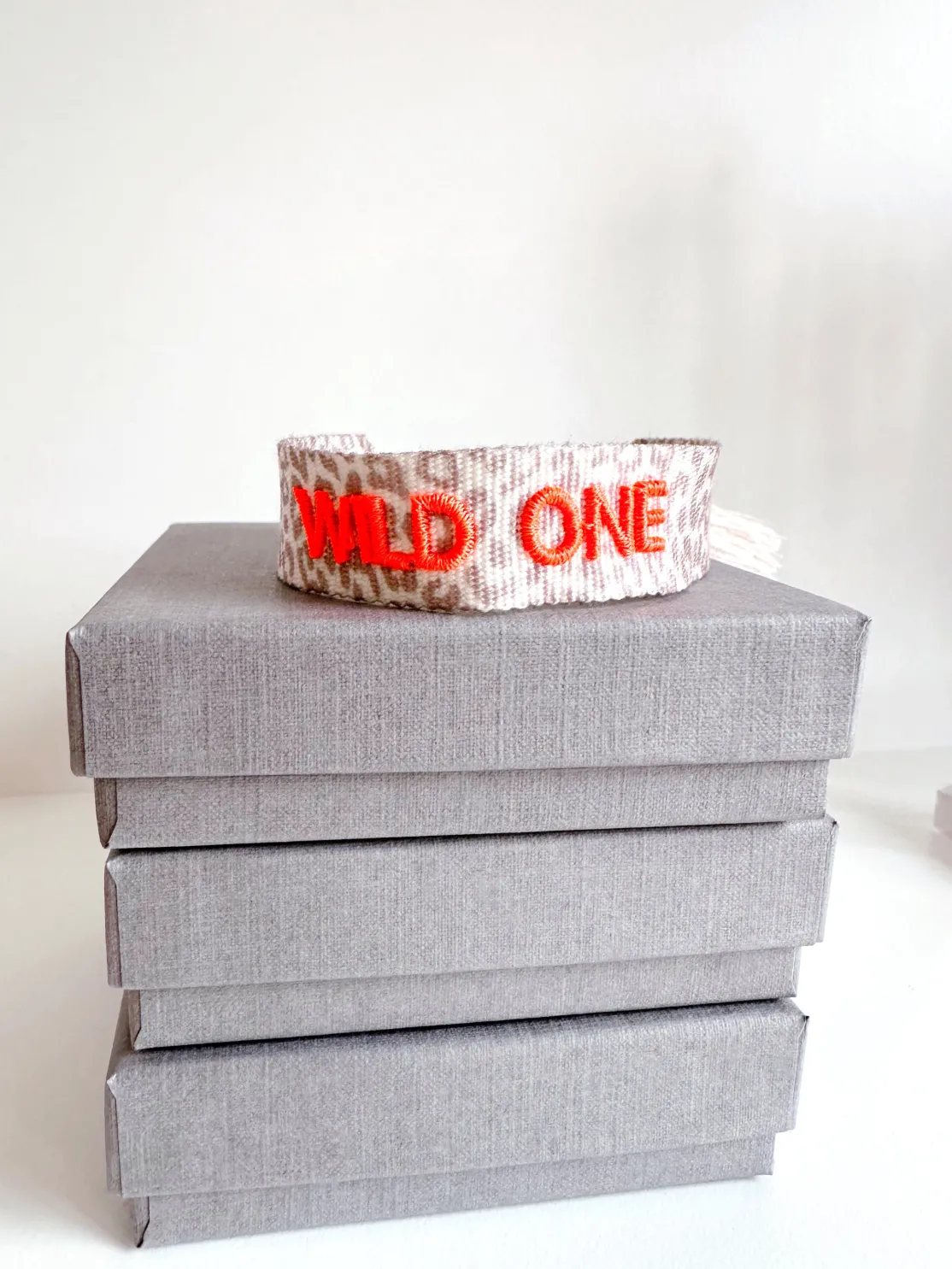 ohrangerie Limited Edition | Orange Stücke<Gewebtes Armband "WILD ONE", leo/neon orange