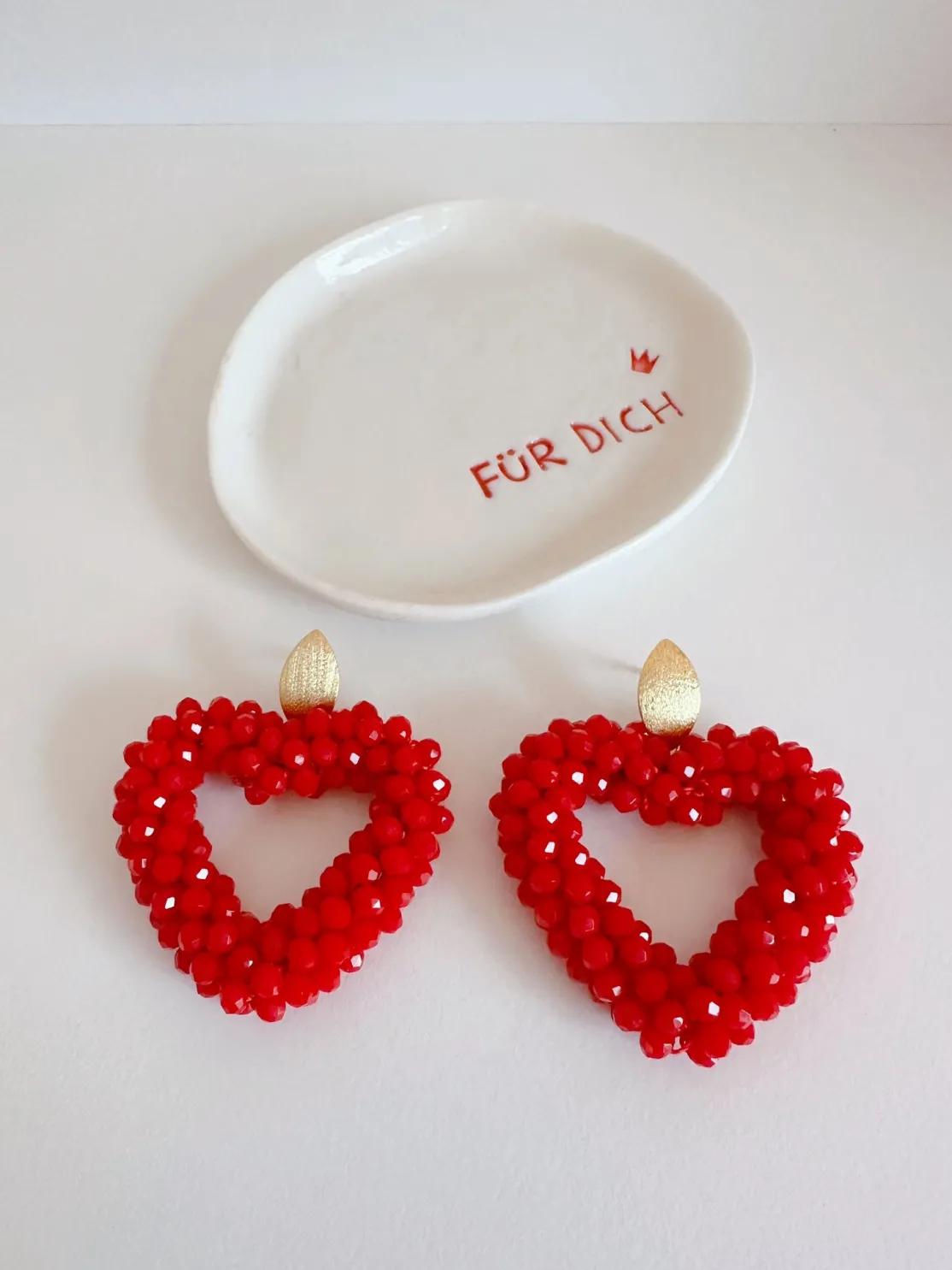 ohrangerie Rosa Stücke | Valentinstag<Herzerln aus Glaskristallen, kirschrot