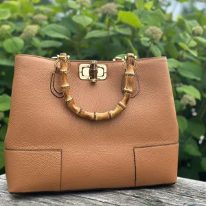 ohrangerie Limited Edition | Erdige Stücke<Ledertasche mit Bambusgriff, cognac
