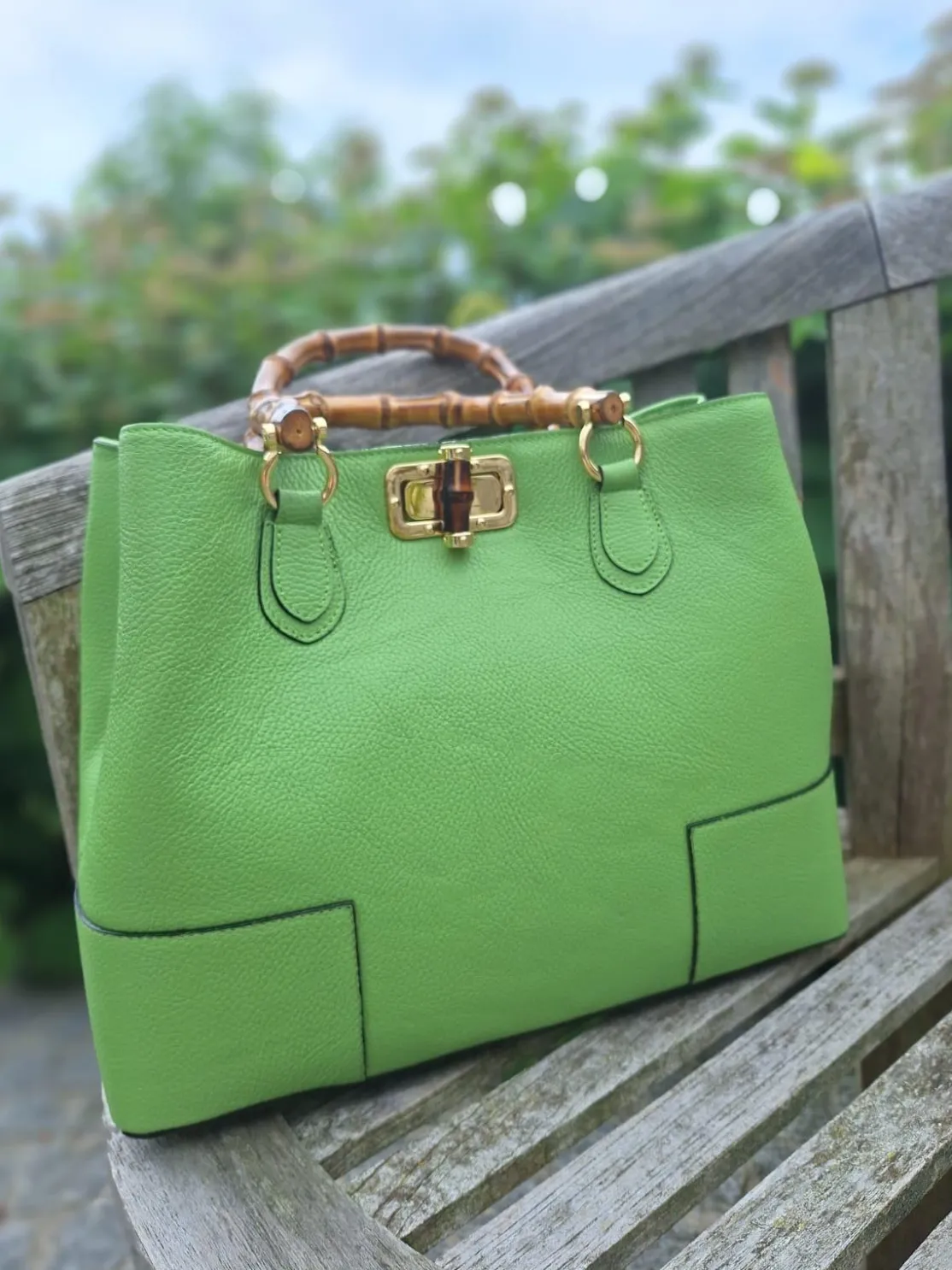 ohrangerie Limited Edition | Grüne Stücke<Ledertasche mit Bambusgriff, granny smith
