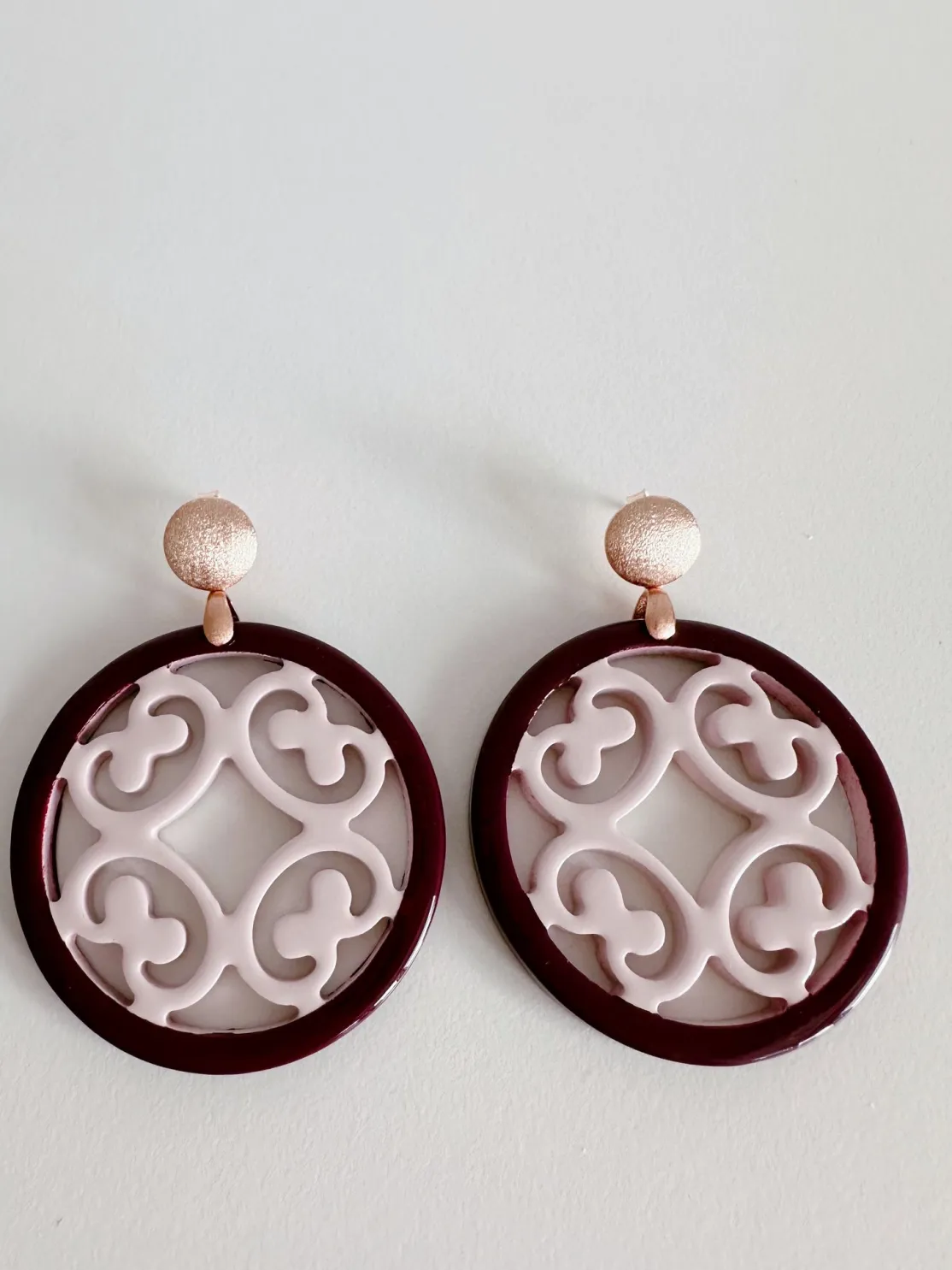 ohrangerie Limited Edition | Rosa Stücke<"Edelrose" aus Horn, bordeaux/zartrosa