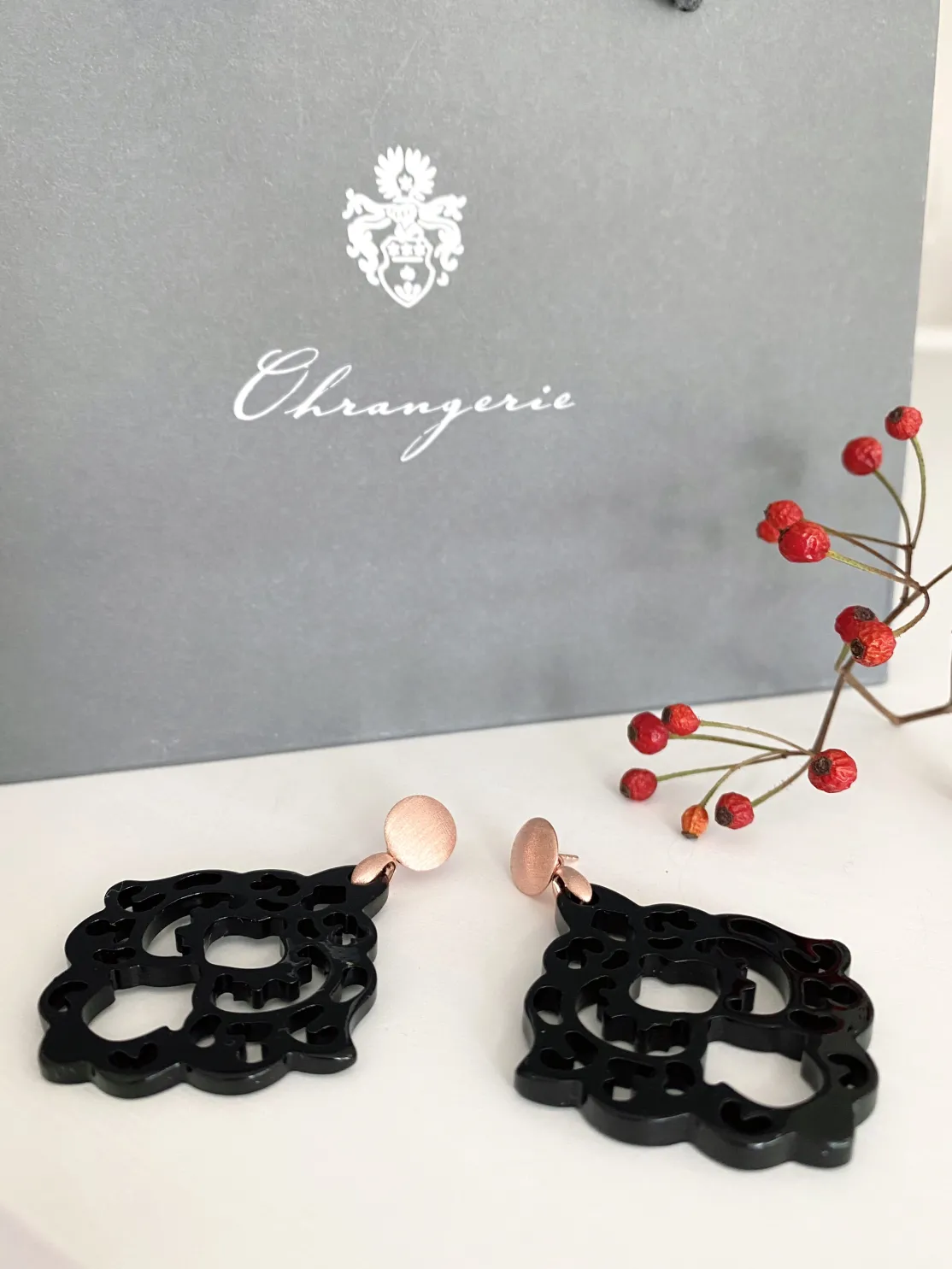 ohrangerie Schwarze Stücke | Ohrringe Aus Horn<"Glockenblume" aus Horn, schwarz