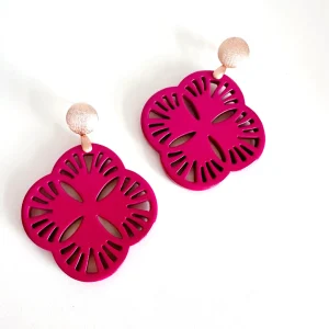 ohrangerie Glückskollektion | Pinke Stücke<"Lauras Glück" aus Horn, fuchsia
