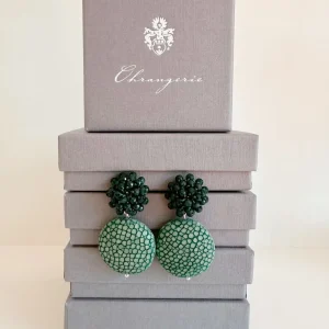 ohrangerie Grüne Stücke | Ohrringe Aus Rochenleder<Rochenleder mit Glitzerbeerensteckern, flaschengrün